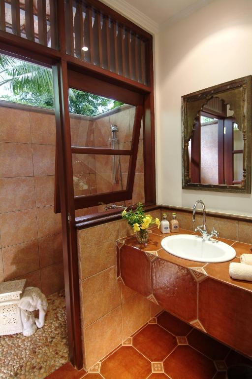 Tempat Senang Spa Resort & Restaurant Sekupang Zimmer foto